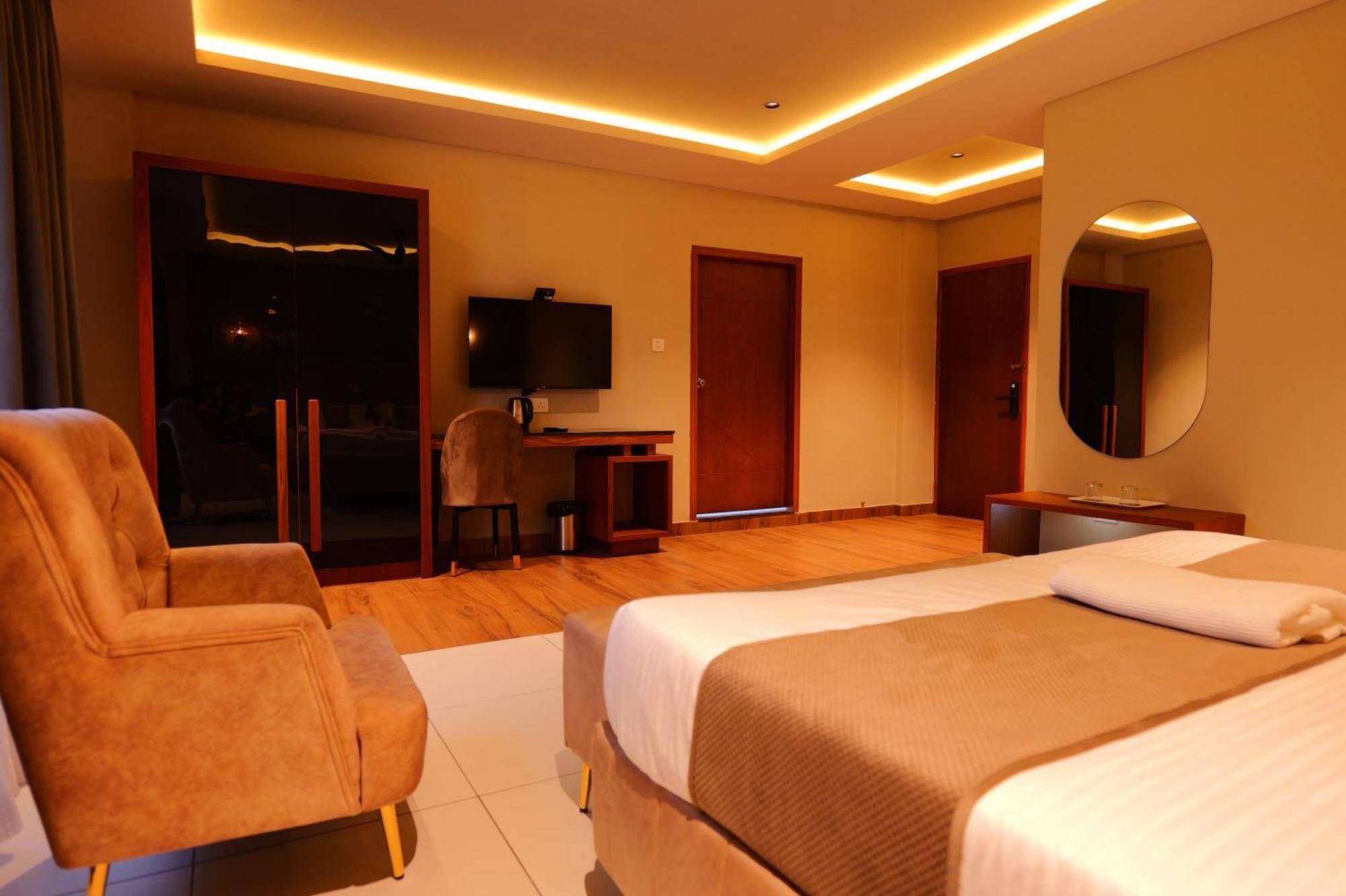 Hotel Classico International Kannangad Eksteriør billede
