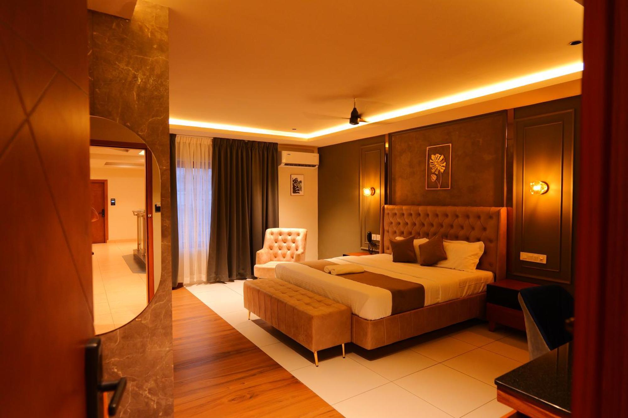 Hotel Classico International Kannangad Eksteriør billede
