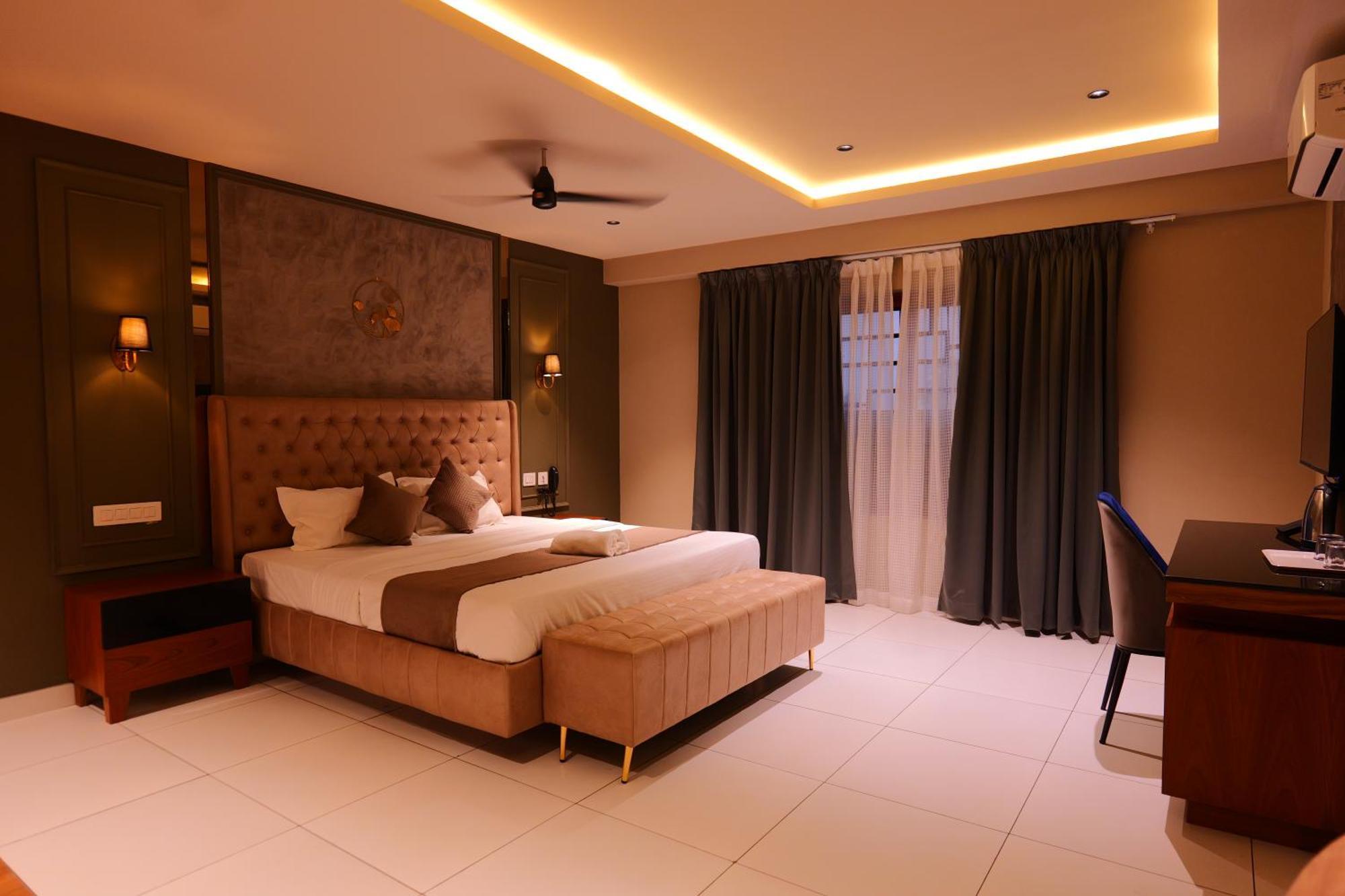Hotel Classico International Kannangad Eksteriør billede